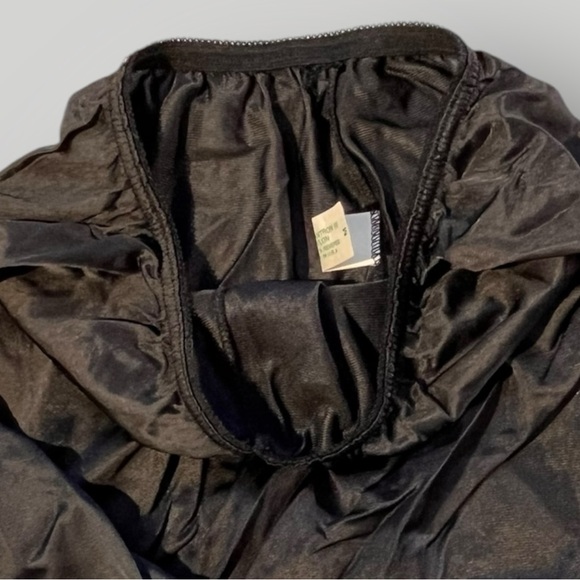 Vintage Black 100% Antron Nylon Mini Skirt Slip - Picture 7 of 14